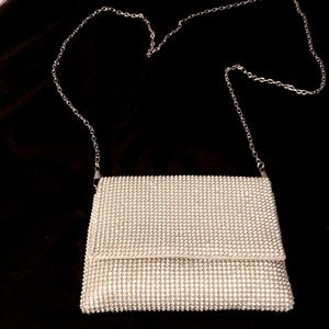 Silver rhinestones diamonds with a silver chain